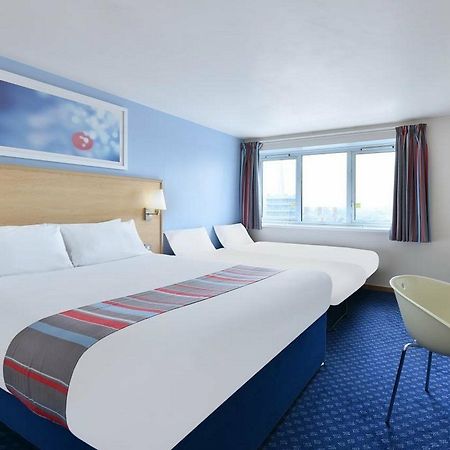 Travelodge Вустер Экстерьер фото